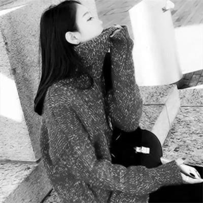 黑白酷情头 一男一女不显眼的甜酷情头黑白图片