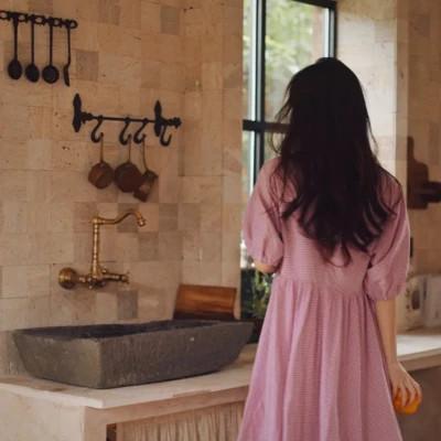 自由而浪漫的氛围感女头图片60张，女神芳华，自在飘逸