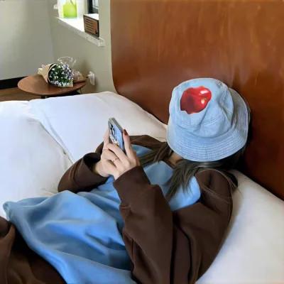 自由而浪漫的氛围感女头图片60张，女神芳华，自在飘逸