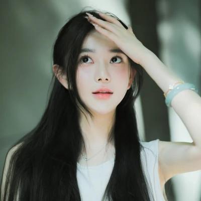 高颜值稀有女生头像42张 高颜值好身材
