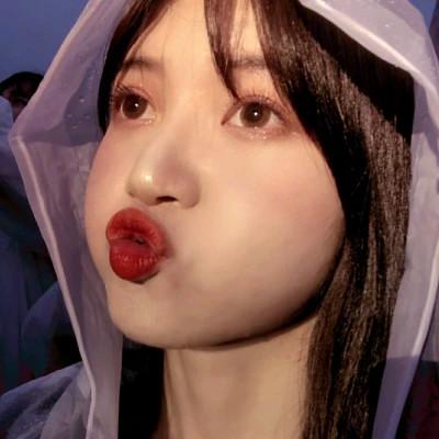纯欲风最新干净超耐看的女生头像114张