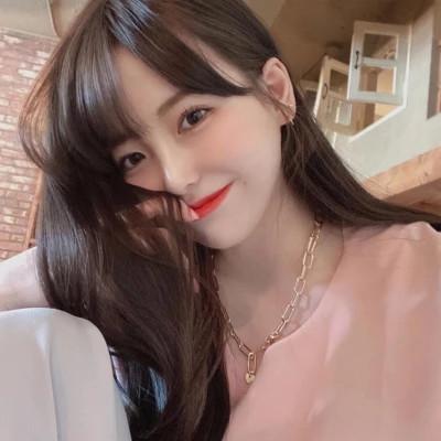 知性女性好看的头像图片52张
