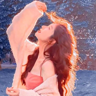 精致唯美女生头像 高清精致好看唯美的温柔女头图片