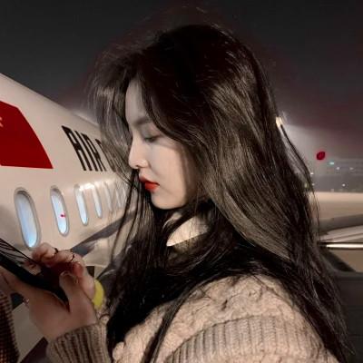 精致唯美女生头像 高清精致好看唯美的温柔女头图片
