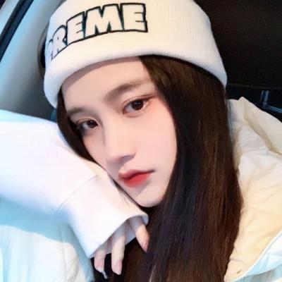 青春少年感十足的女生头像