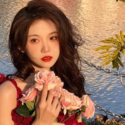 浪漫女生图片可爱头像36张