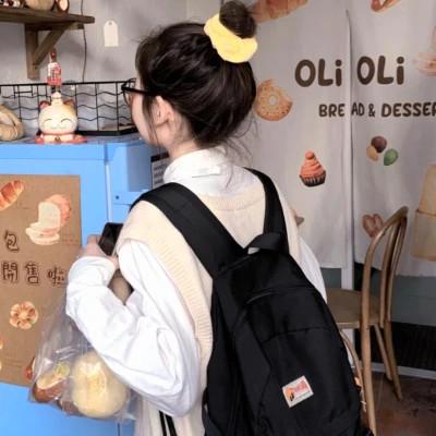 青春少年感十足的女生头像
