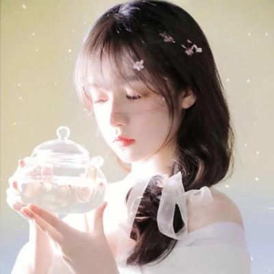 浪漫女生图片可爱头像36张
