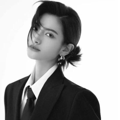 高冷禁欲系御姐女头像117张