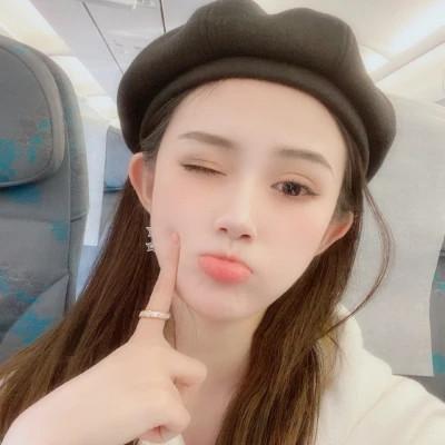 青春少年感十足的女生头像