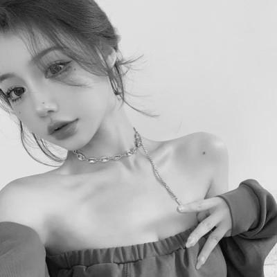 黑白气质美女头像图片大全124张