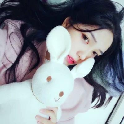 耐看简单让人心动青春女头图片