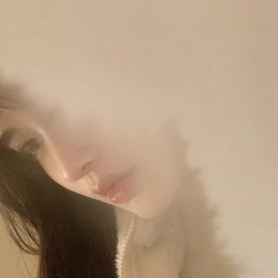 青春少年感十足的女生头像