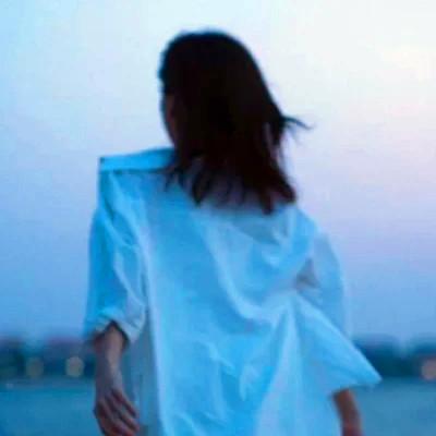 迷人背影头像女 吸引男人最迷人的背影图片头像