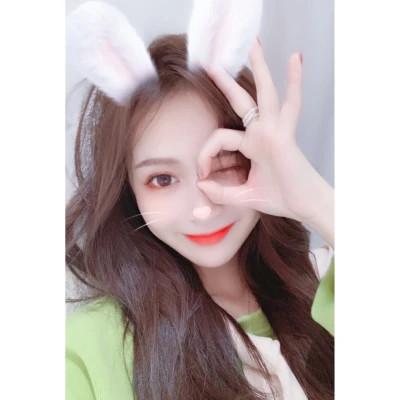 白边女头像