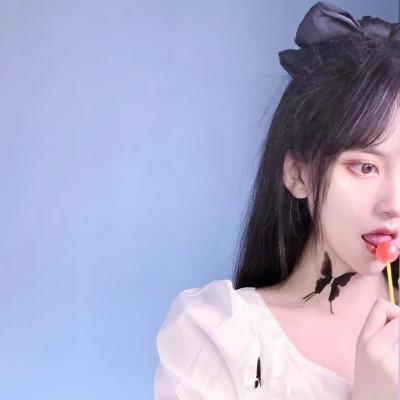 青春少年感十足的女生头像
