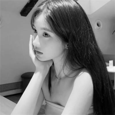 黑白气质美女头像图片大全124张