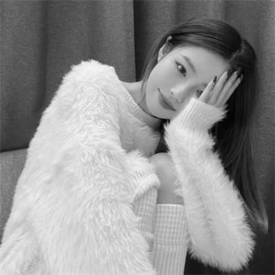 黑白气质美女头像图片大全124张