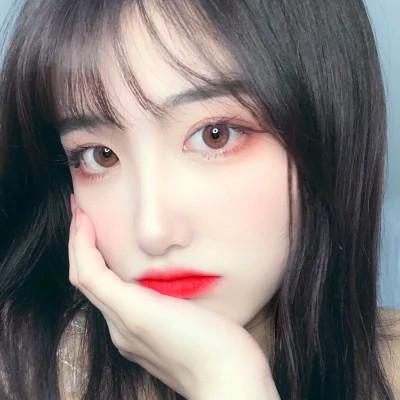 耐看简单让人心动青春女头图片