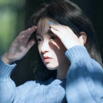青春少年感十足的女生头像