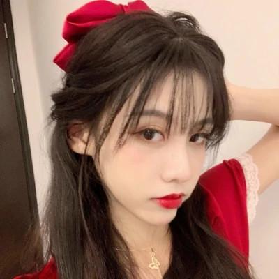 青春少年感十足的女生头像