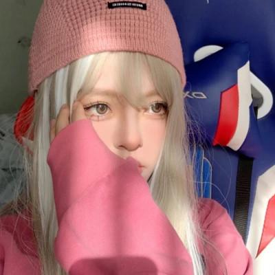 青春少年感十足的女生头像