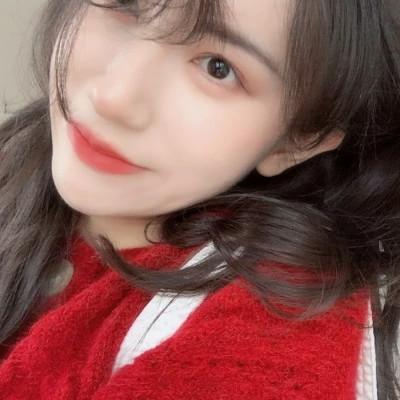 青春少年感十足的女生头像
