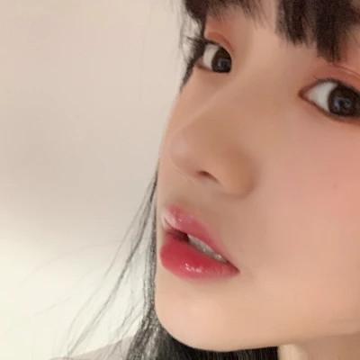 青春少年感十足的女生头像
