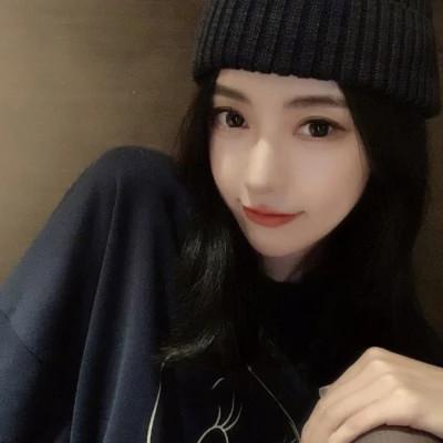 青春少年感十足的女生头像