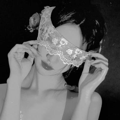 黑白气质美女头像图片大全124张