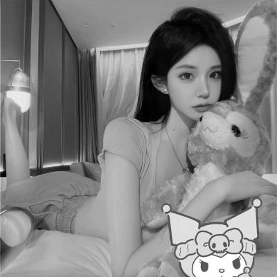 黑白气质美女头像图片大全124张