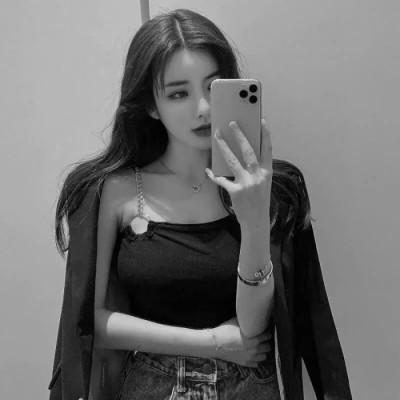 黑白气质美女头像图片大全124张