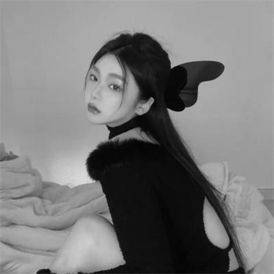 黑白气质美女头像图片大全124张
