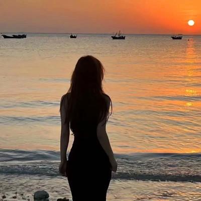 迷人背影头像女 吸引男人最迷人的背影图片头像