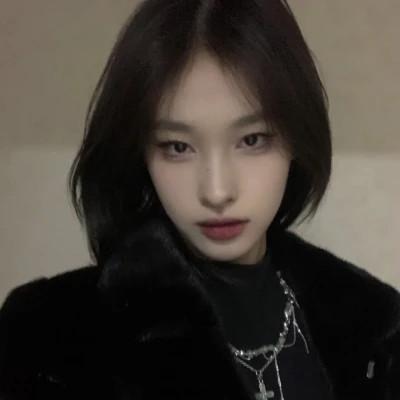 高冷禁欲系御姐女头像117张