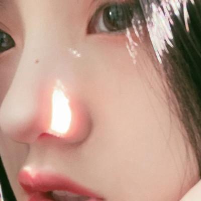 青春少年感十足的女生头像