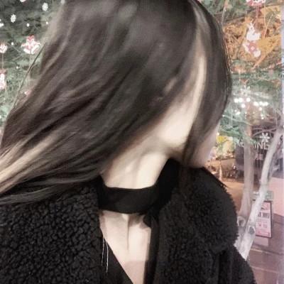 青春少年感十足的女生头像