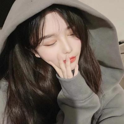 青春少年感十足的女生头像