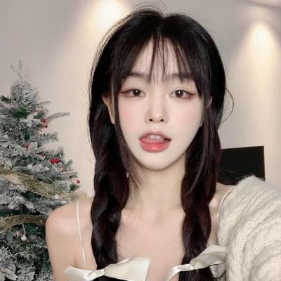 青春少年感十足的女生头像