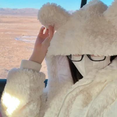 青春少年感十足的女生头像