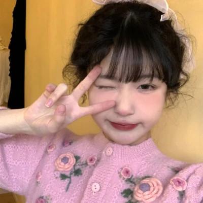 青春少年感十足的女生头像
