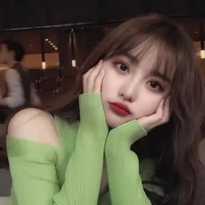 2023女生头像御姐高清图片