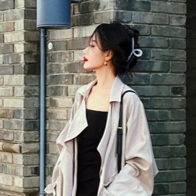 高端大气头像女 好看高清简单大气上档次的头像女