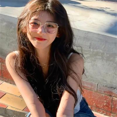 高端大气头像女 好看高清简单大气上档次的头像女
