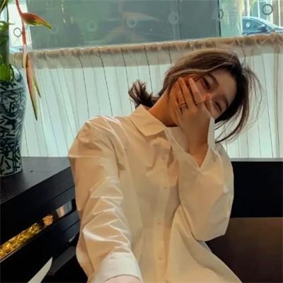 高端大气头像女 好看高清简单大气上档次的头像女