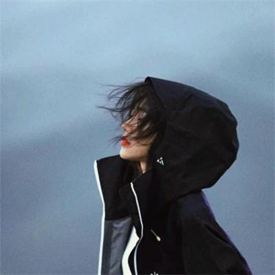 高端大气头像女 好看高清简单大气上档次的头像女