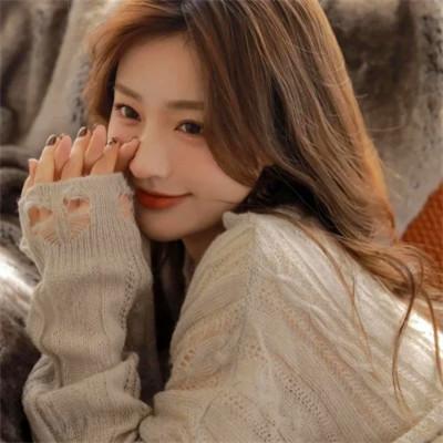 高端大气头像女 好看高清简单大气上档次的头像女