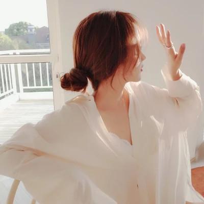 高颜值美女头像图片 肤白貌美气质惊艳
