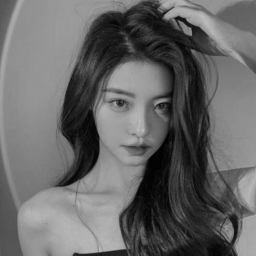 高冷范黑白女生头像 孤傲高清的黑白冷淡风女生头像图片