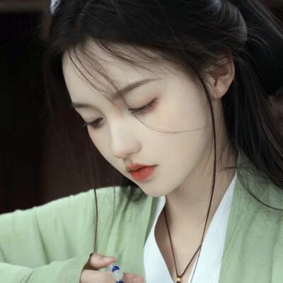 100张清新唯美图片女生头像